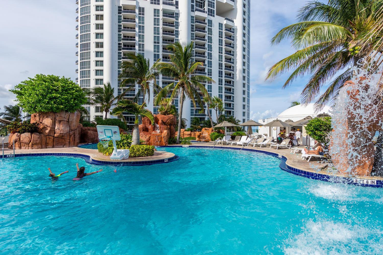 Trump Intl 2 Bedroom Apartment 1600 Sqf Ocean Front Miami Beach Ngoại thất bức ảnh