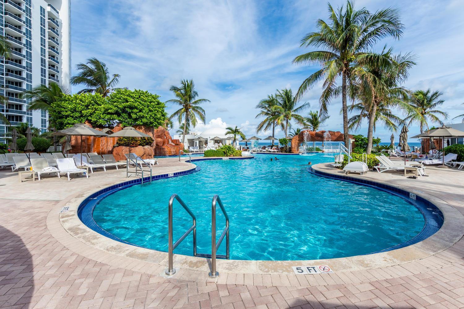 Trump Intl 2 Bedroom Apartment 1600 Sqf Ocean Front Miami Beach Ngoại thất bức ảnh