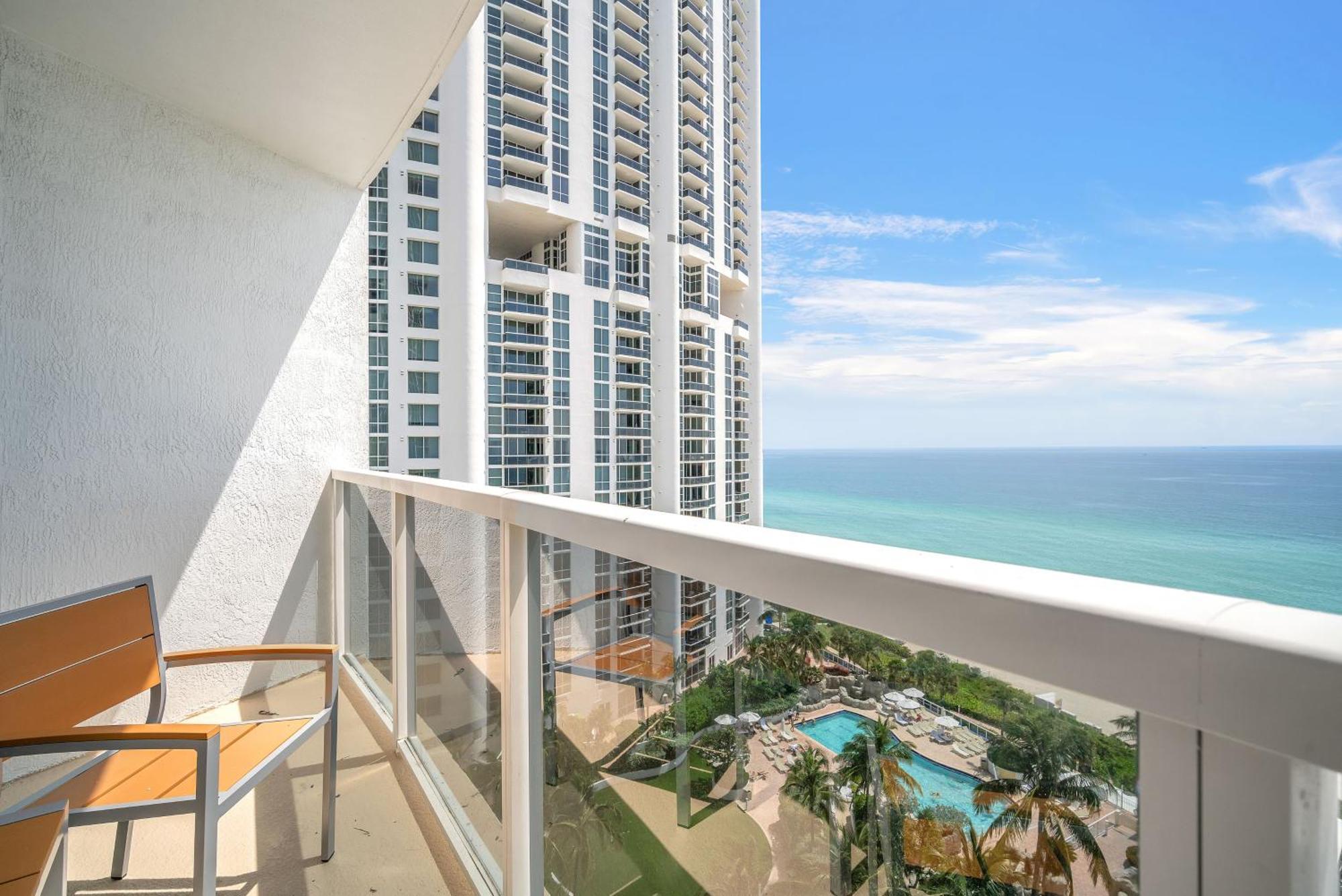 Trump Intl 2 Bedroom Apartment 1600 Sqf Ocean Front Miami Beach Ngoại thất bức ảnh